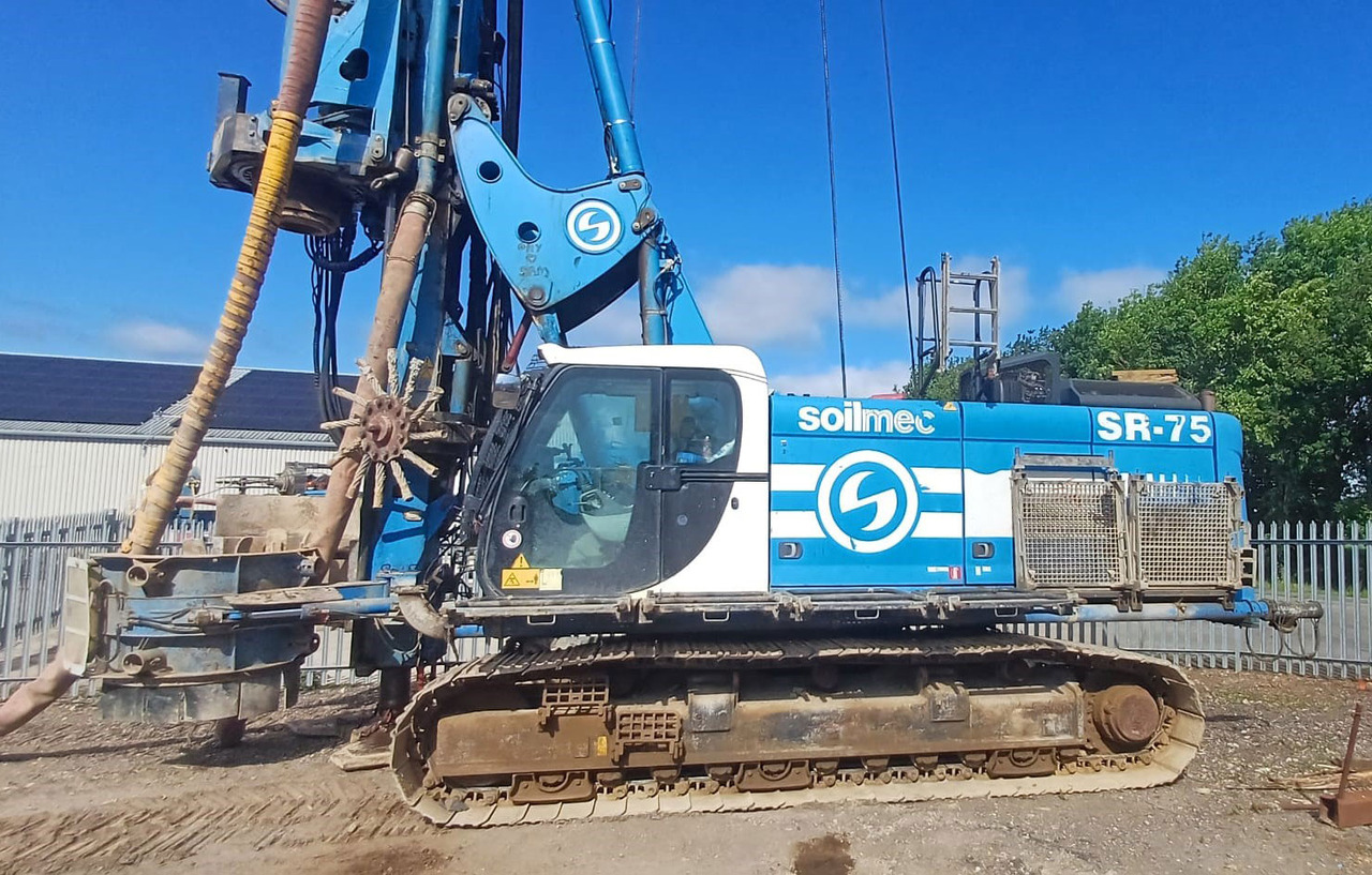 Soilmec SR-75 - Pāļu dzinējs: foto 1 Soilmec SR-75 - Pāļu dzinējs: foto 1