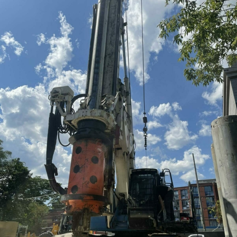 Soilmec SR-75 - Pāļu dzinējs: foto 5 Soilmec SR-75 - Pāļu dzinējs: foto 5