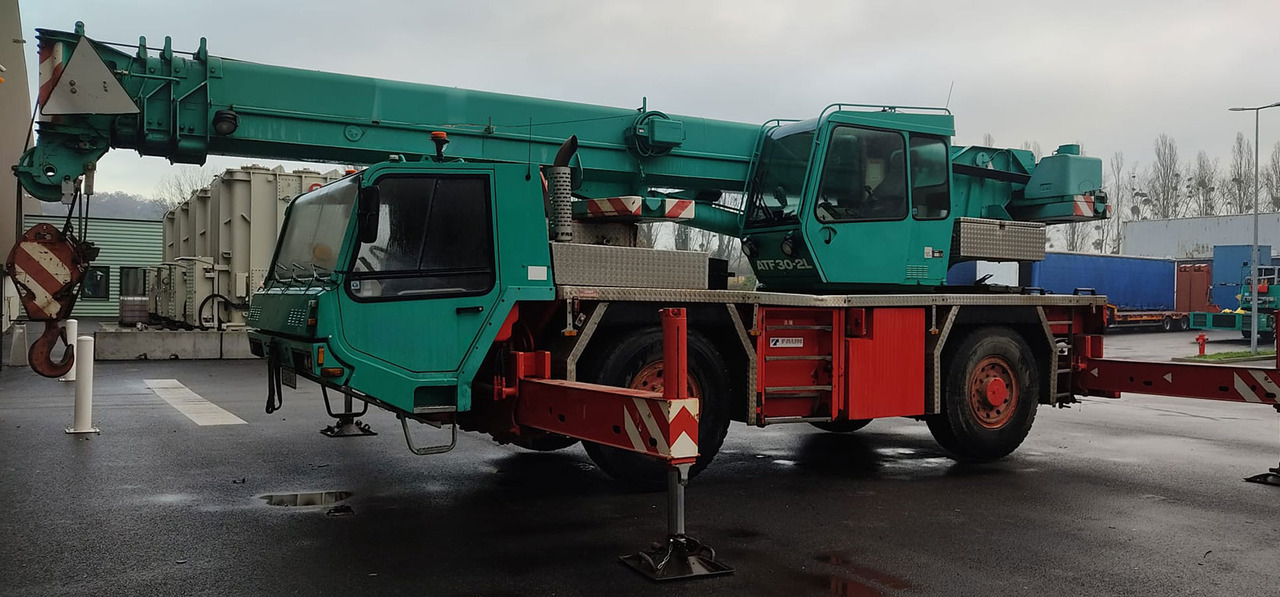 Tadano Faun ATF 30-2L - Autoceltnis: foto 1 Tadano Faun ATF 30-2L - Autoceltnis: foto 1