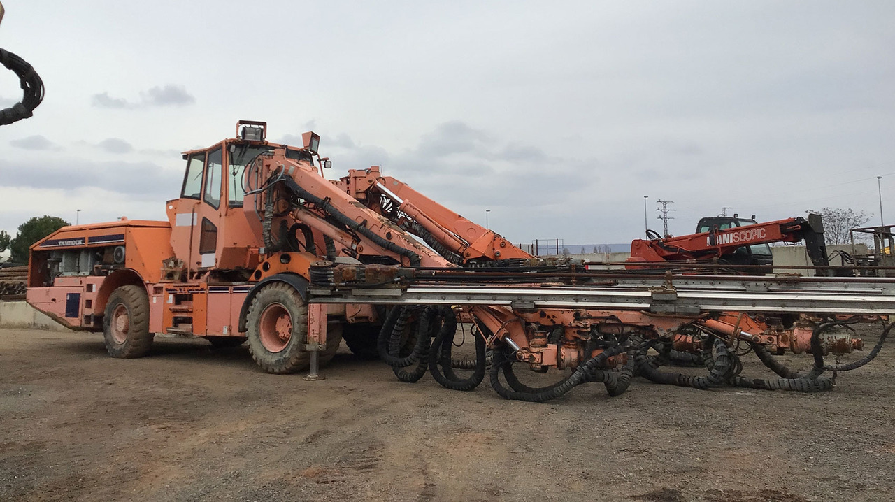 Tamrock Axera T11 Data-315 C - Horizontālās urbšanas mašīna: foto 4 Tamrock Axera T11 Data-315 C - Horizontālās urbšanas mašīna: foto 4