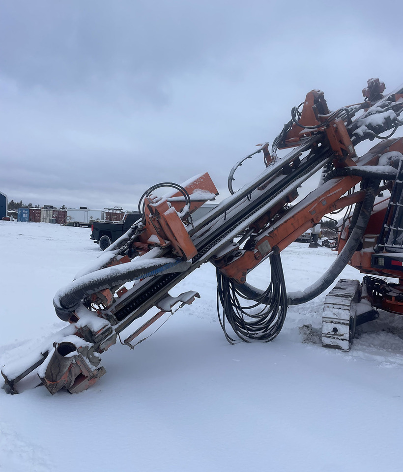 Tamrock Ranger 700 - Urbšanas mašīna: foto 4 Tamrock Ranger 700 - Urbšanas mašīna: foto 4