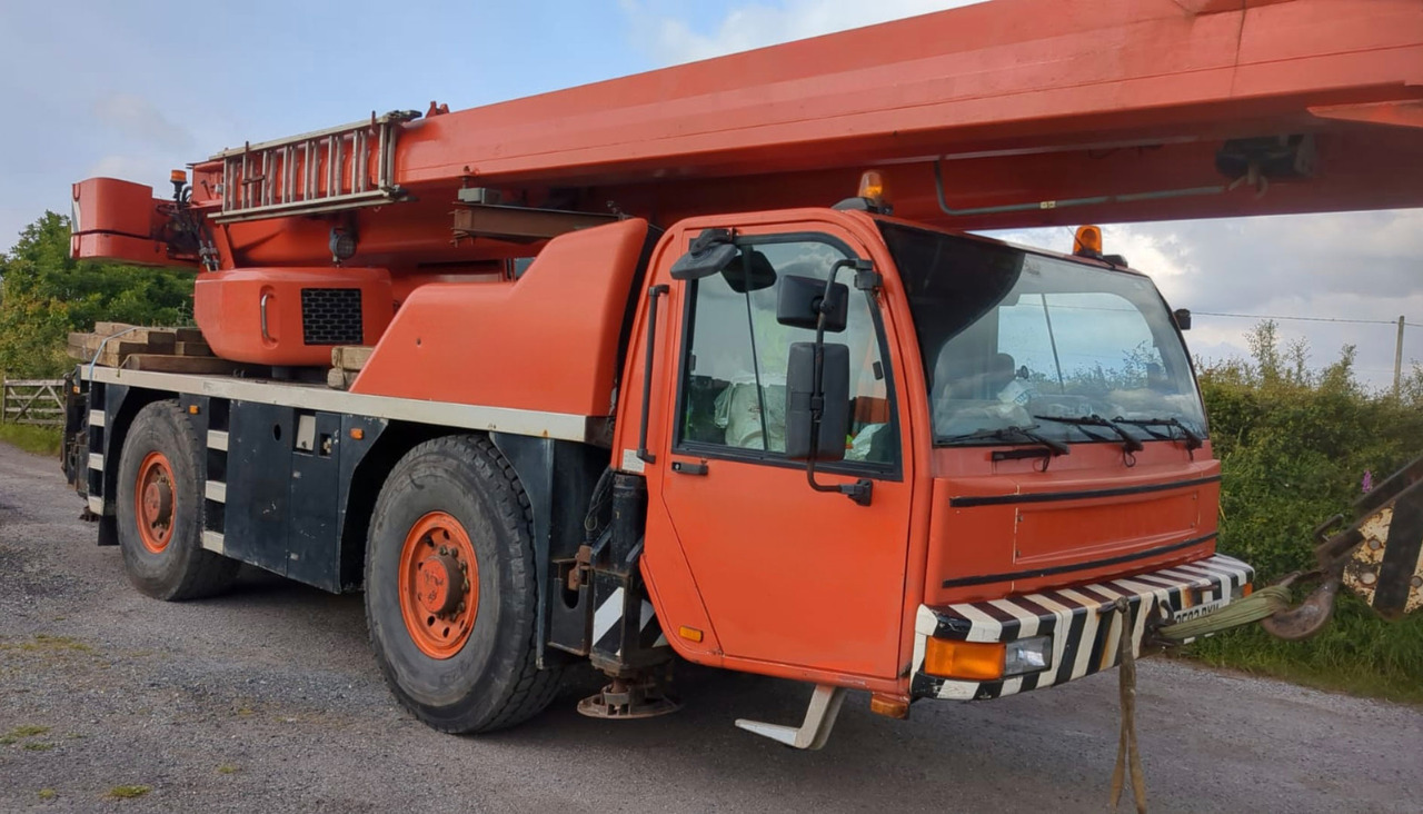 Terex PPM ATT 400-3 - Autoceltnis: foto 1 Terex PPM ATT 400-3 - Autoceltnis: foto 1