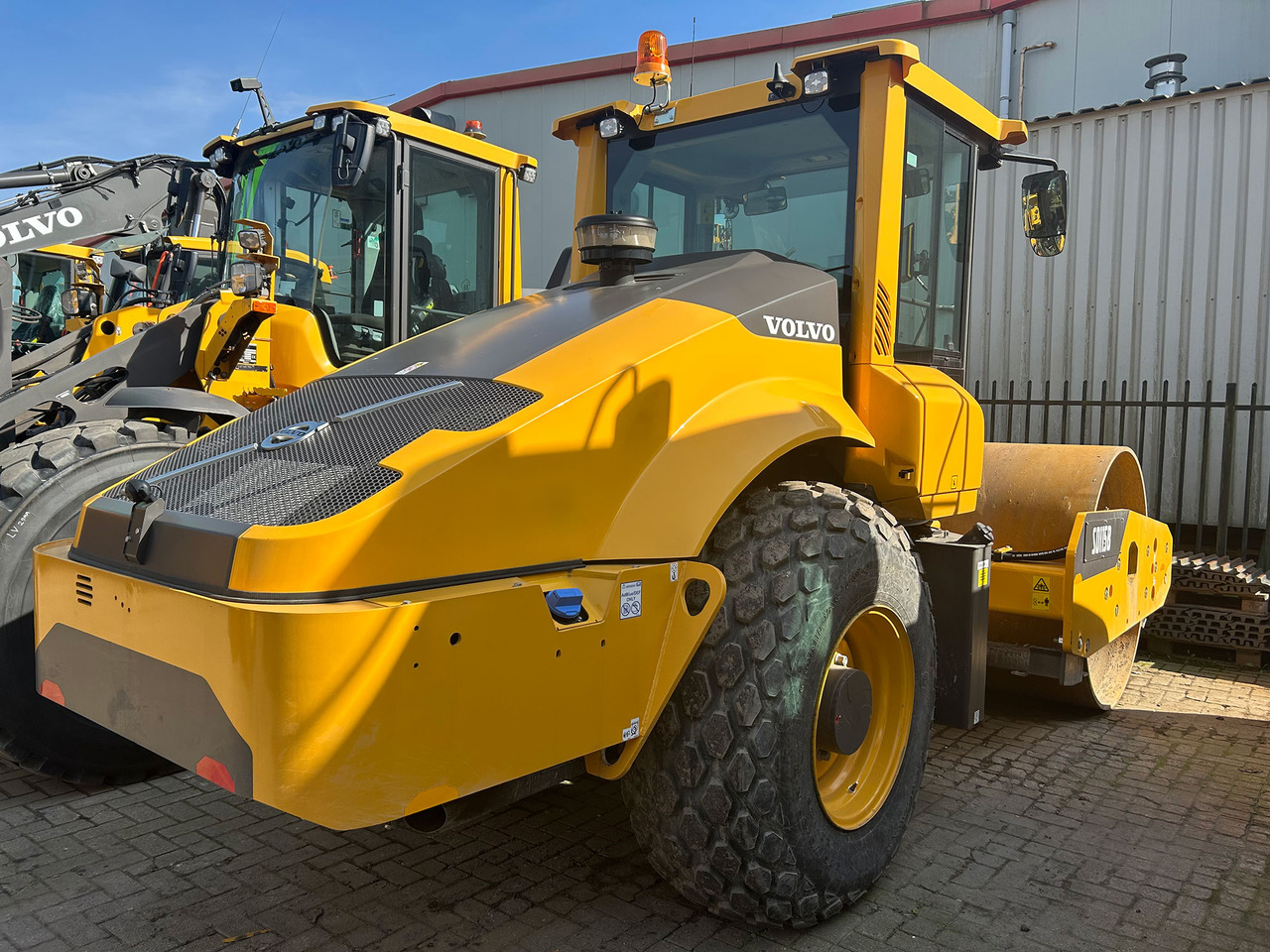 Volvo SD115B - Vibrorullis: foto 3 Volvo SD115B - Vibrorullis: foto 3