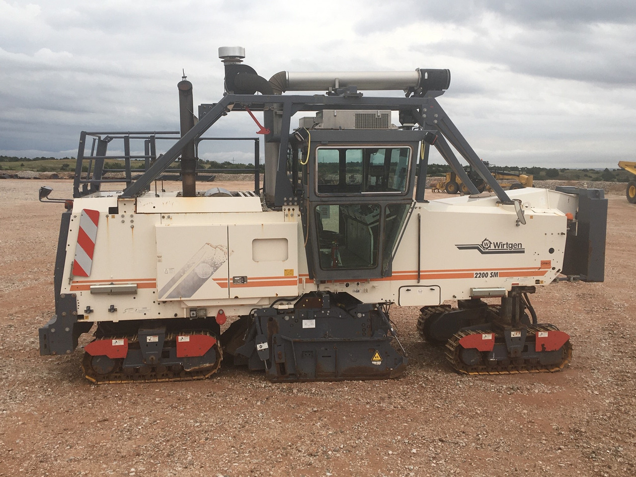 Wirtgen 2200 SM - Asfalta frēze: foto 1 Wirtgen 2200 SM - Asfalta frēze: foto 1