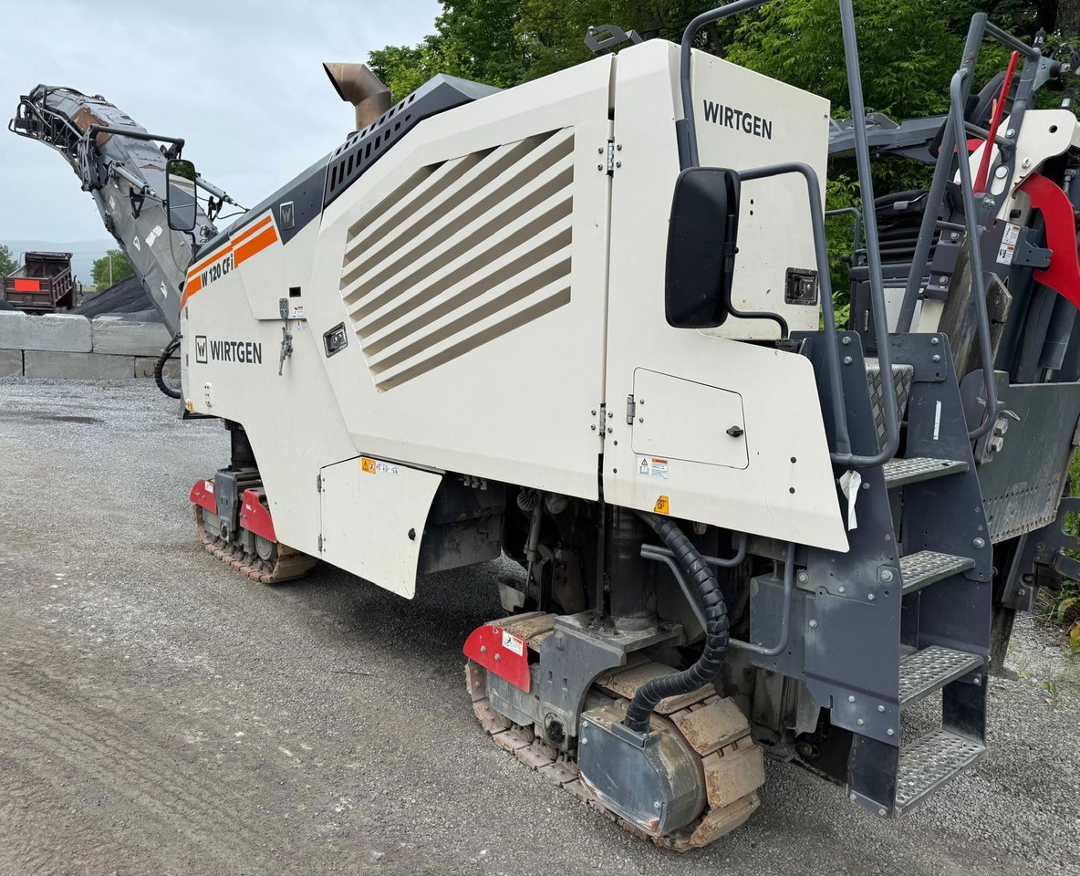 Wirtgen W 120 CFI - Asfalta frēze: foto 1 Wirtgen W 120 CFI - Asfalta frēze: foto 1