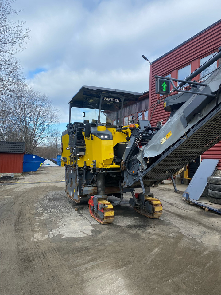 Wirtgen W 150 CFI - Asfalta frēze: foto 4 Wirtgen W 150 CFI - Asfalta frēze: foto 4