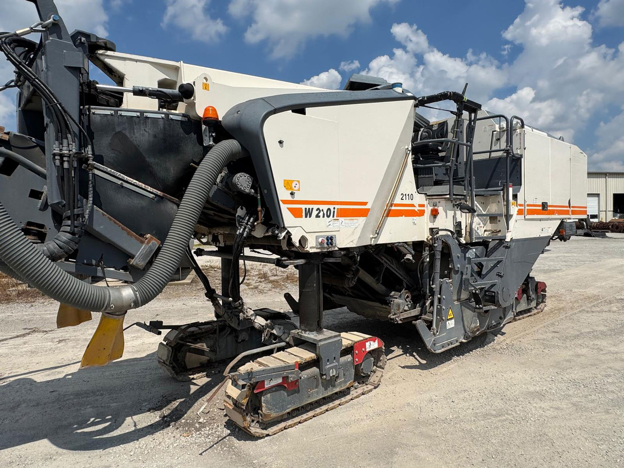 Wirtgen W 210 i - Asfalta frēze: foto 2 Wirtgen W 210 i - Asfalta frēze: foto 2