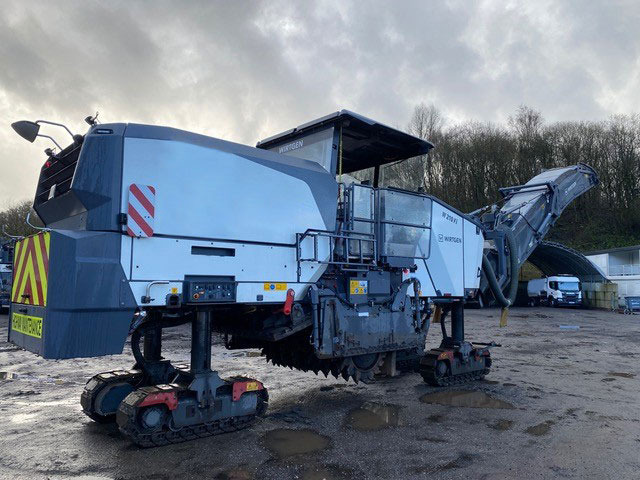 Wirtgen W 210 i - Asfalta frēze: foto 3 Wirtgen W 210 i - Asfalta frēze: foto 3