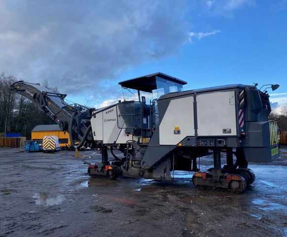 Wirtgen W 210 i - Asfalta frēze: foto 4 Wirtgen W 210 i - Asfalta frēze: foto 4