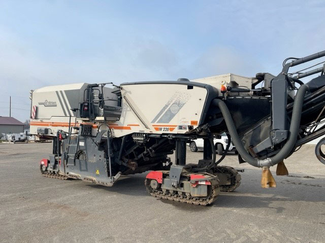 Wirtgen W 220 - Asfalta frēze: foto 3 Wirtgen W 220 - Asfalta frēze: foto 3