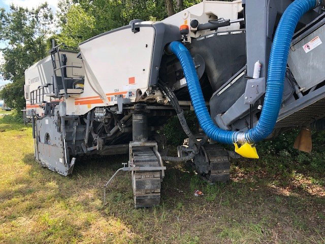 Wirtgen W 220 I - Asfalta frēze: foto 3 Wirtgen W 220 I - Asfalta frēze: foto 3