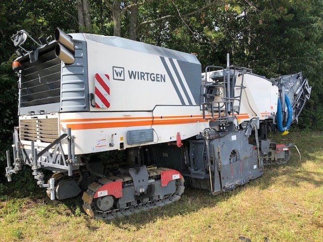 Wirtgen W 220 I - Asfalta frēze: foto 1 Wirtgen W 220 I - Asfalta frēze: foto 1