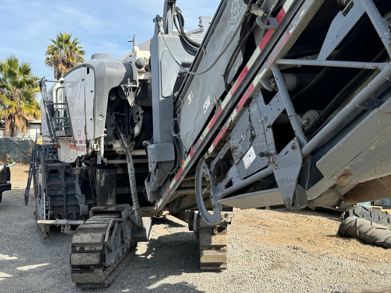 Wirtgen W 250 I - Asfalta frēze: foto 4 Wirtgen W 250 I - Asfalta frēze: foto 4
