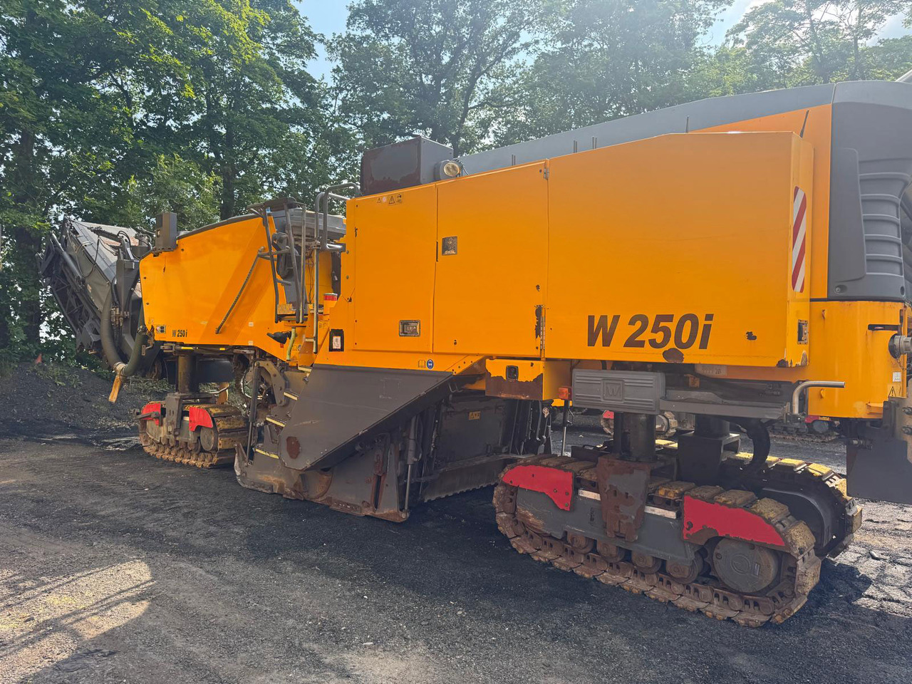 Wirtgen W 250 I - Asfalta frēze: foto 4 Wirtgen W 250 I - Asfalta frēze: foto 4