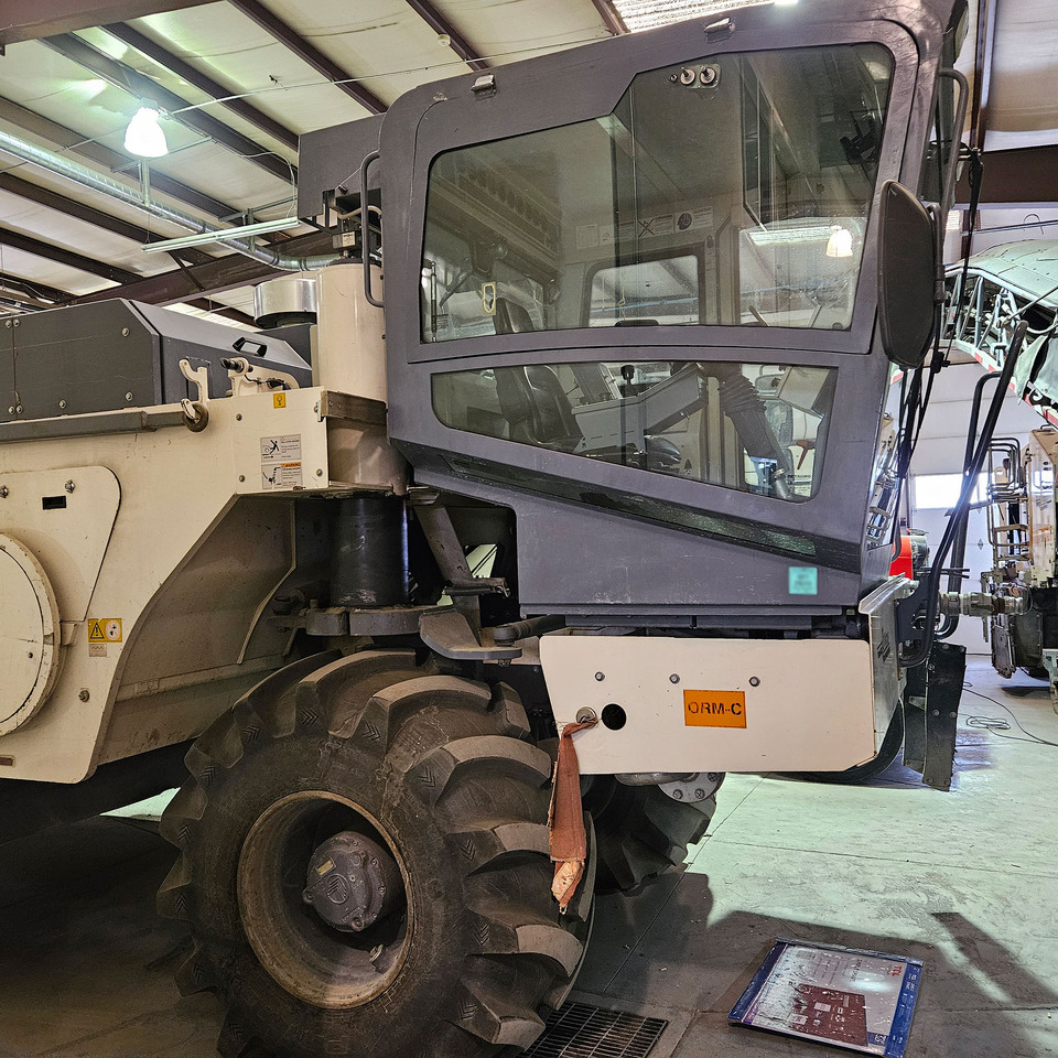 Wirtgen WR 2400 - Grunts stabilizētājs: foto 5 Wirtgen WR 2400 - Grunts stabilizētājs: foto 5