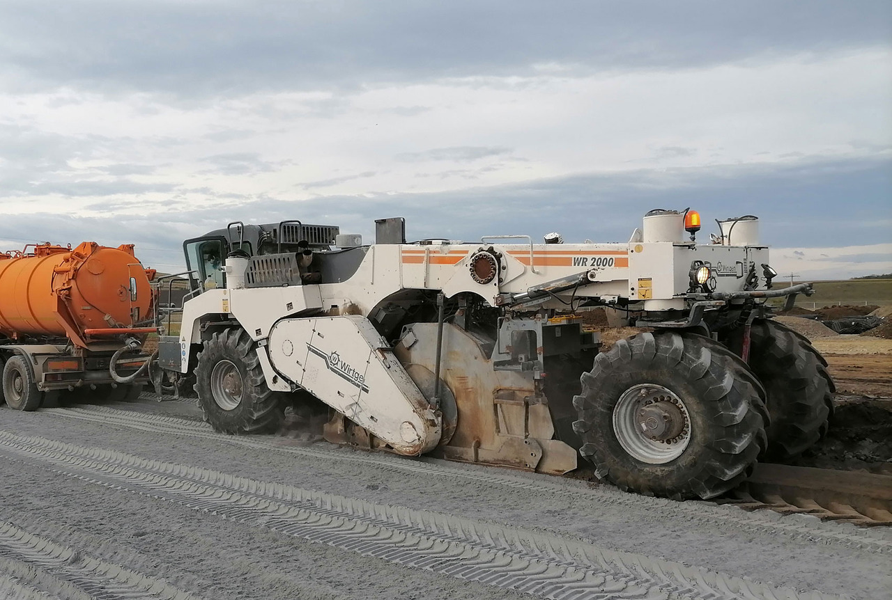 Wirtgen wr 2000 - Grunts stabilizētājs: foto 3 Wirtgen wr 2000 - Grunts stabilizētājs: foto 3