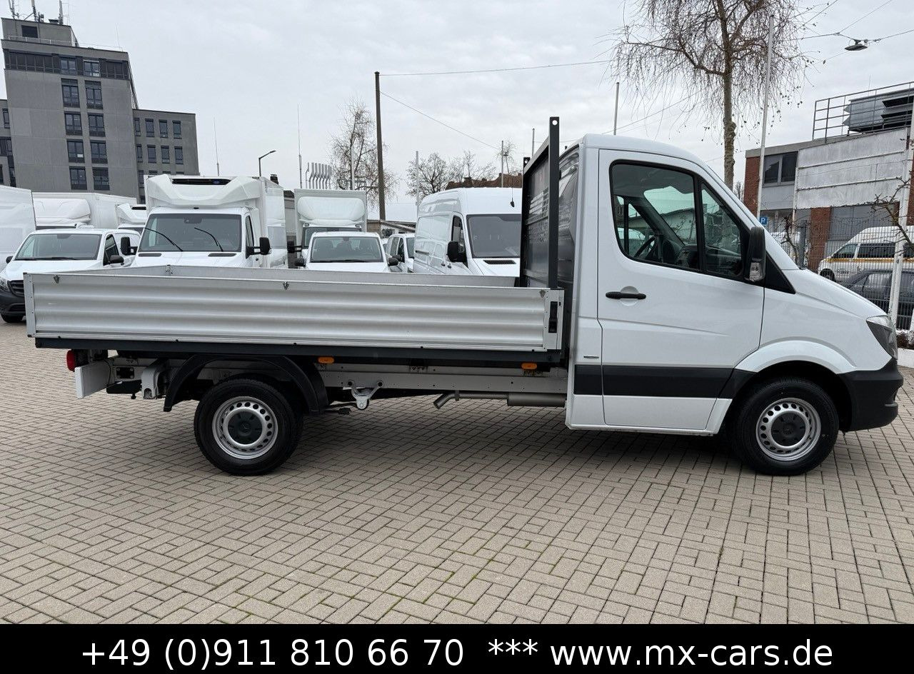 Mercedes-Benz Sprinter 213 Pritsche 3 Sitze Klima AHK No 313-7 - Automašīna ar kravas platformu: foto 4 Mercedes-Benz Sprinter 213 Pritsche 3 Sitze Klima AHK No 313-7 - Automašīna ar kravas platformu: foto 4