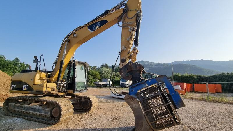 Caterpillar 315DL - Kāpurķēžu ekskavators: foto 2 Caterpillar 315DL - Kāpurķēžu ekskavators: foto 2