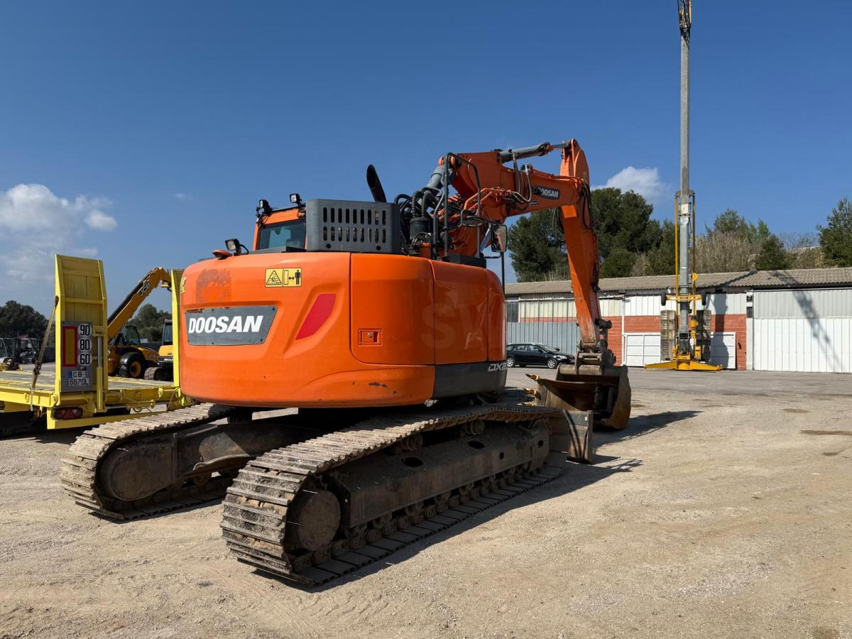 Doosan DX235LCR - Kāpurķēžu ekskavators: foto 3 Doosan DX235LCR - Kāpurķēžu ekskavators: foto 3