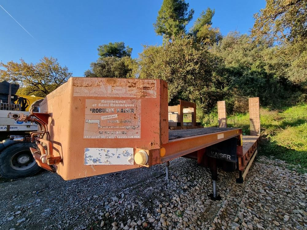 Kaiser 2 essieux - Puspiekabe zema profila platforma: foto 1 Kaiser 2 essieux - Puspiekabe zema profila platforma: foto 1