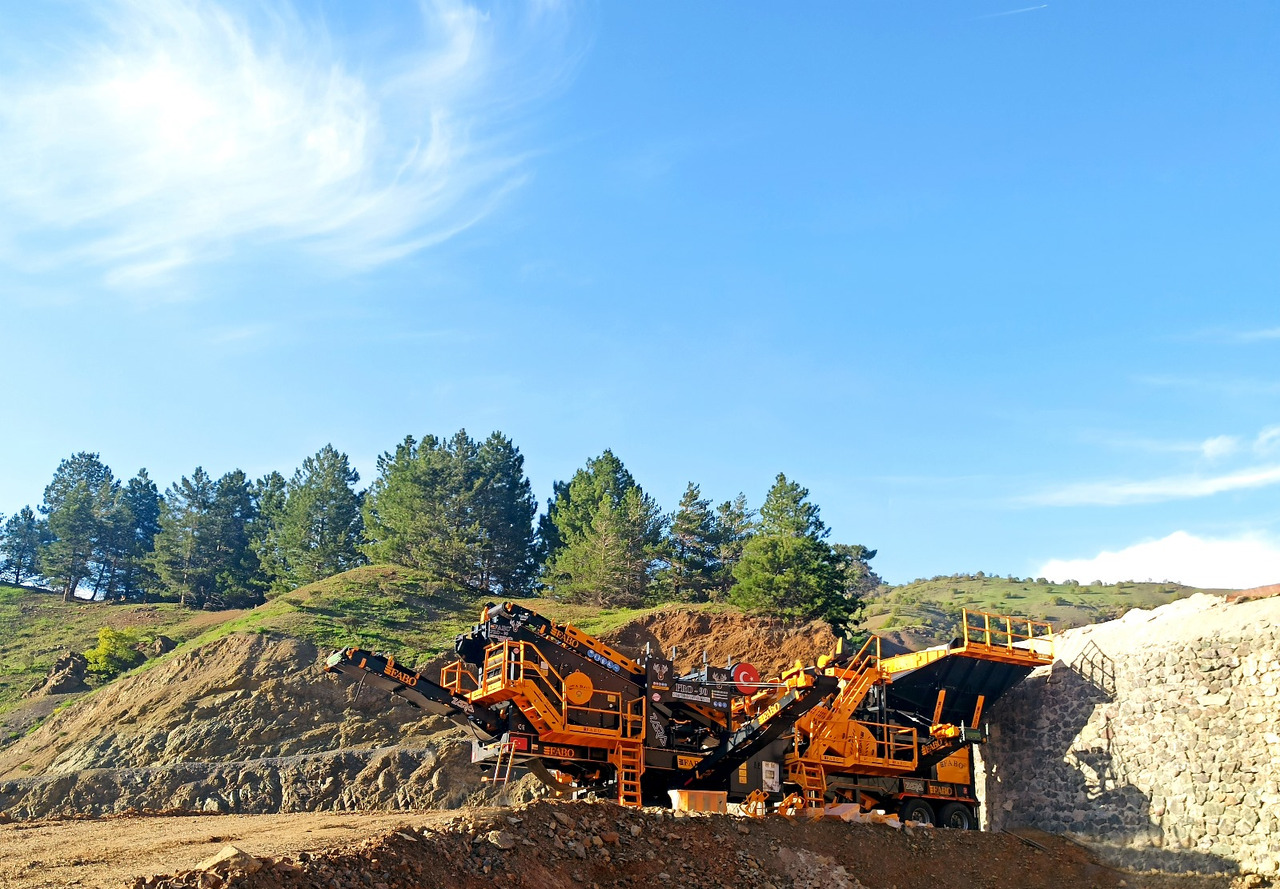 FABO Mobile crusher - Mobilais drupinātājs: foto 2 FABO Mobile crusher - Mobilais drupinātājs: foto 2