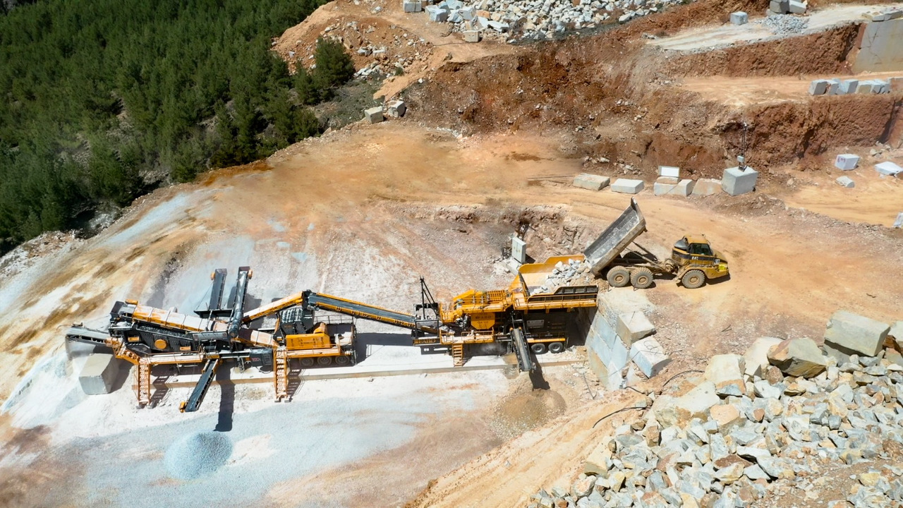 Jaunā Mobilais drupinātājs FABO Mobile crusher: foto 9