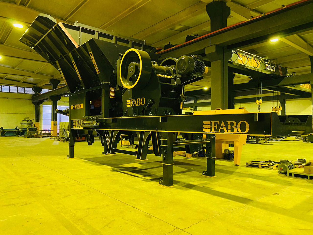 FABO Mobile crusher - Mobilais drupinātājs: foto 4 FABO Mobile crusher - Mobilais drupinātājs: foto 4