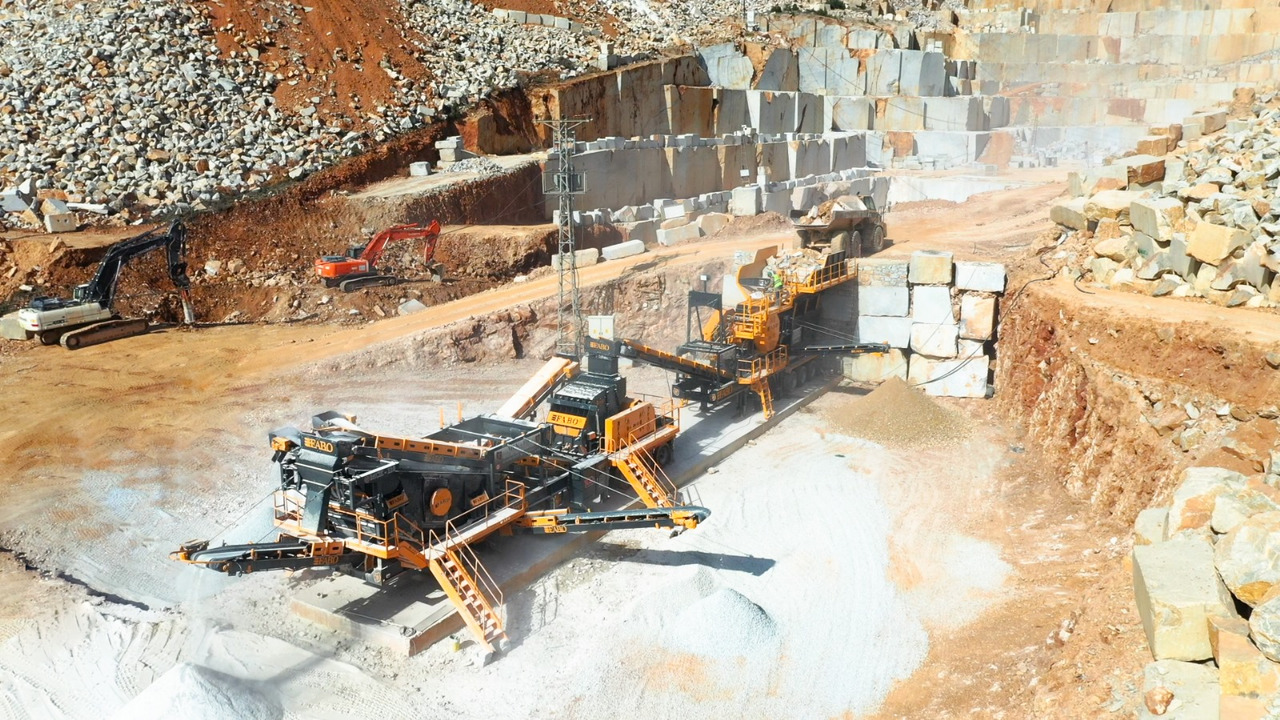 Jaunā Mobilais drupinātājs FABO Mobile crusher: foto 6