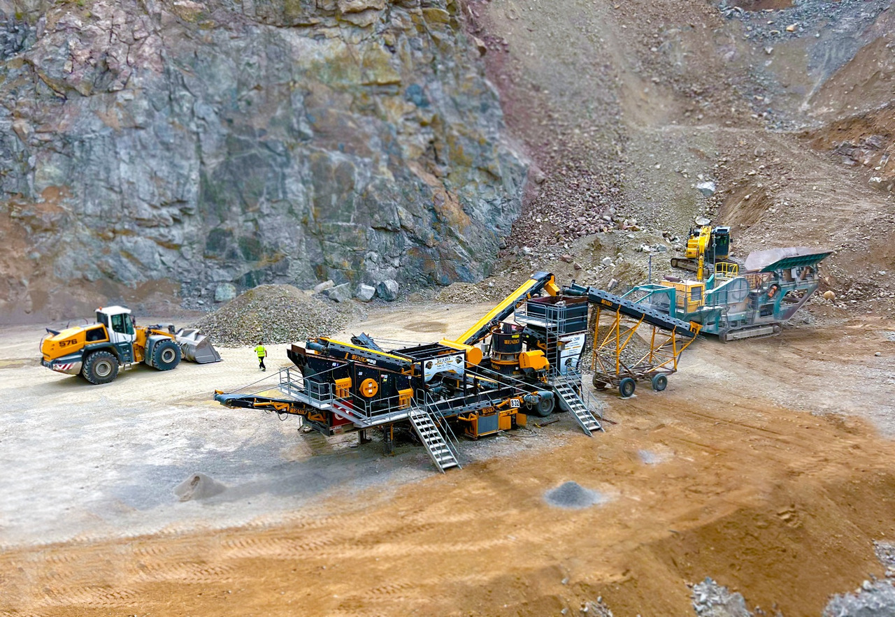 FABO Mobile crusher - Mobilais drupinātājs: foto 2 FABO Mobile crusher - Mobilais drupinātājs: foto 2