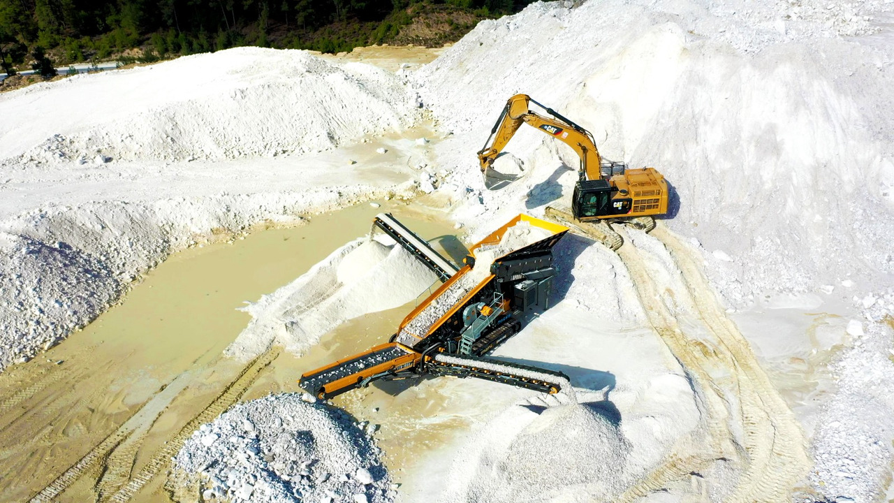 FABO Mobile crusher - Mobilais drupinātājs: foto 5 FABO Mobile crusher - Mobilais drupinātājs: foto 5