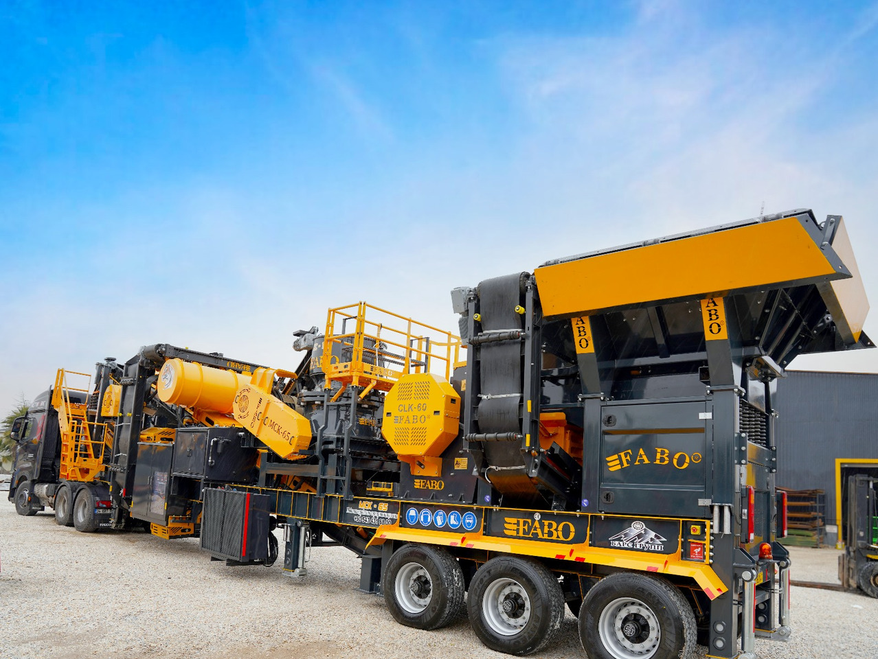 FABO Mobile crusher - Mobilais drupinātājs: foto 5 FABO Mobile crusher - Mobilais drupinātājs: foto 5