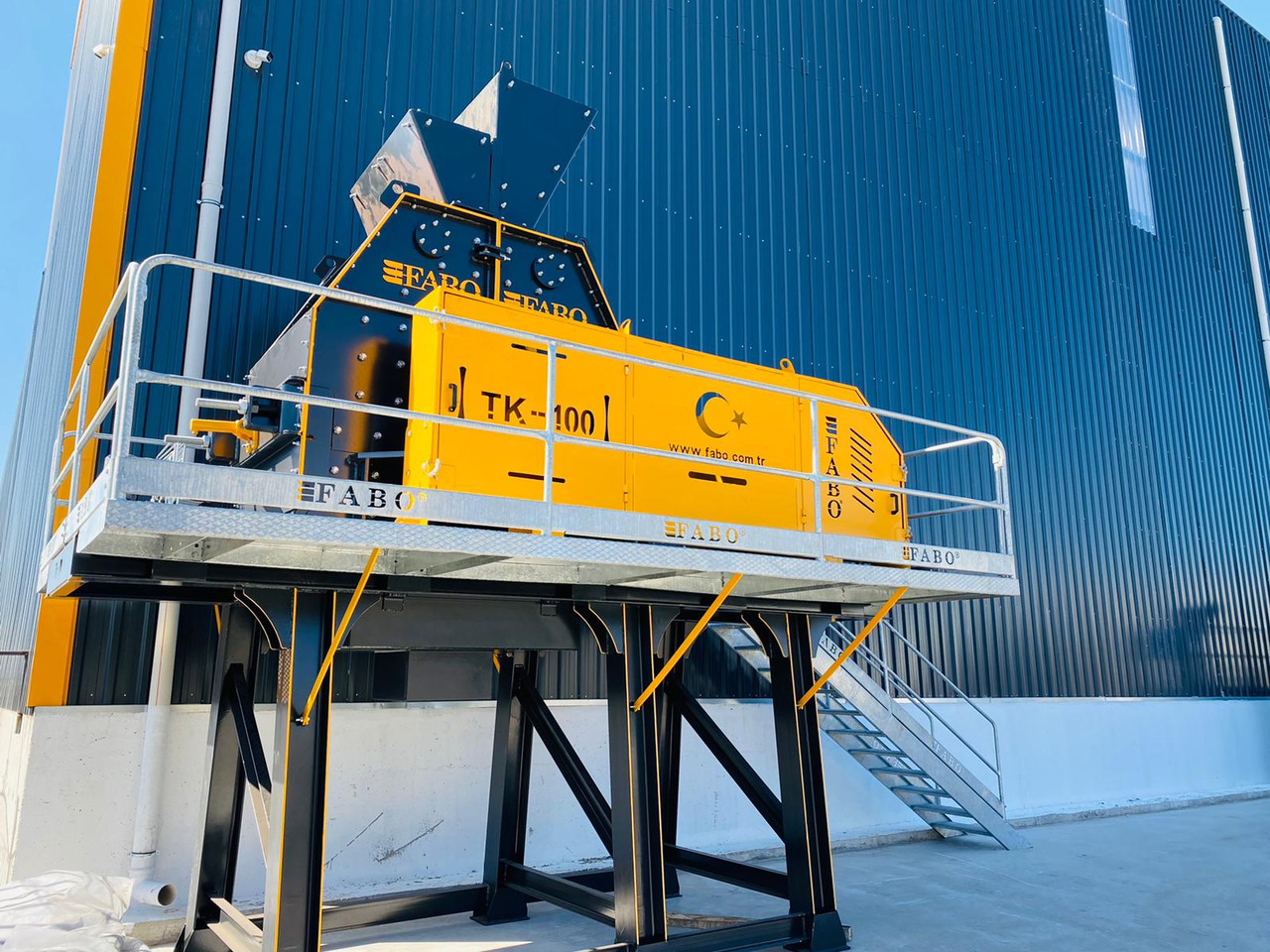 FABO impact crusher - Trieciena drupinātājs: foto 1 FABO impact crusher - Trieciena drupinātājs: foto 1