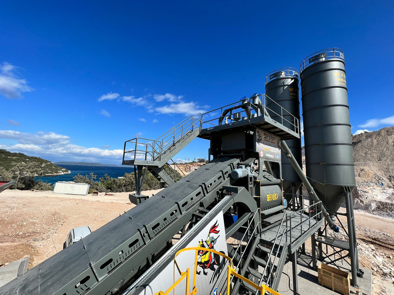 FABO mobile concrete batching plant - Betona rūpnīca: foto 4 FABO mobile concrete batching plant - Betona rūpnīca: foto 4