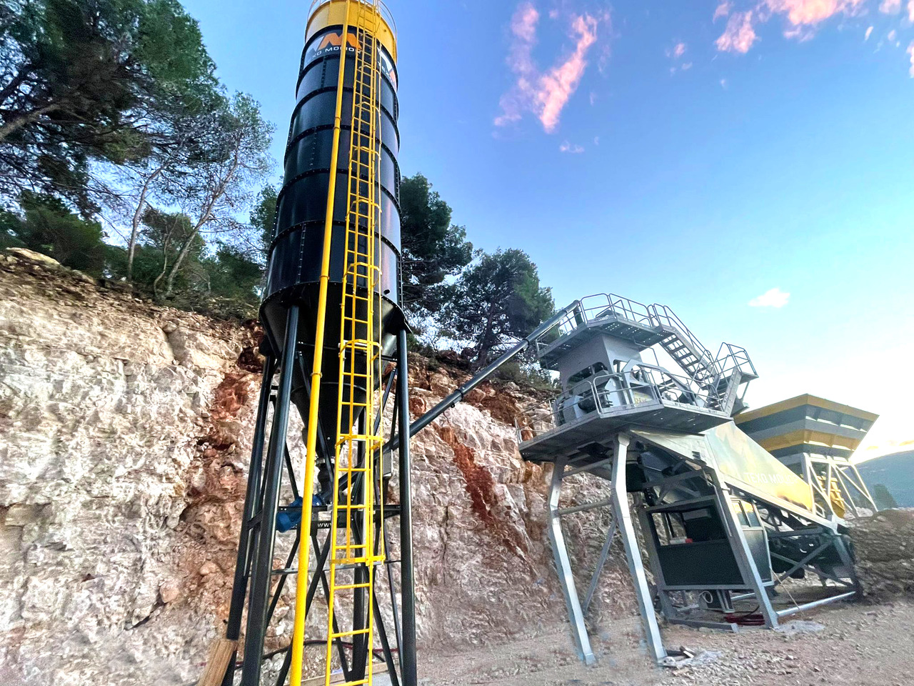 FABO mobile concrete batching plant - Betona rūpnīca: foto 3 FABO mobile concrete batching plant - Betona rūpnīca: foto 3