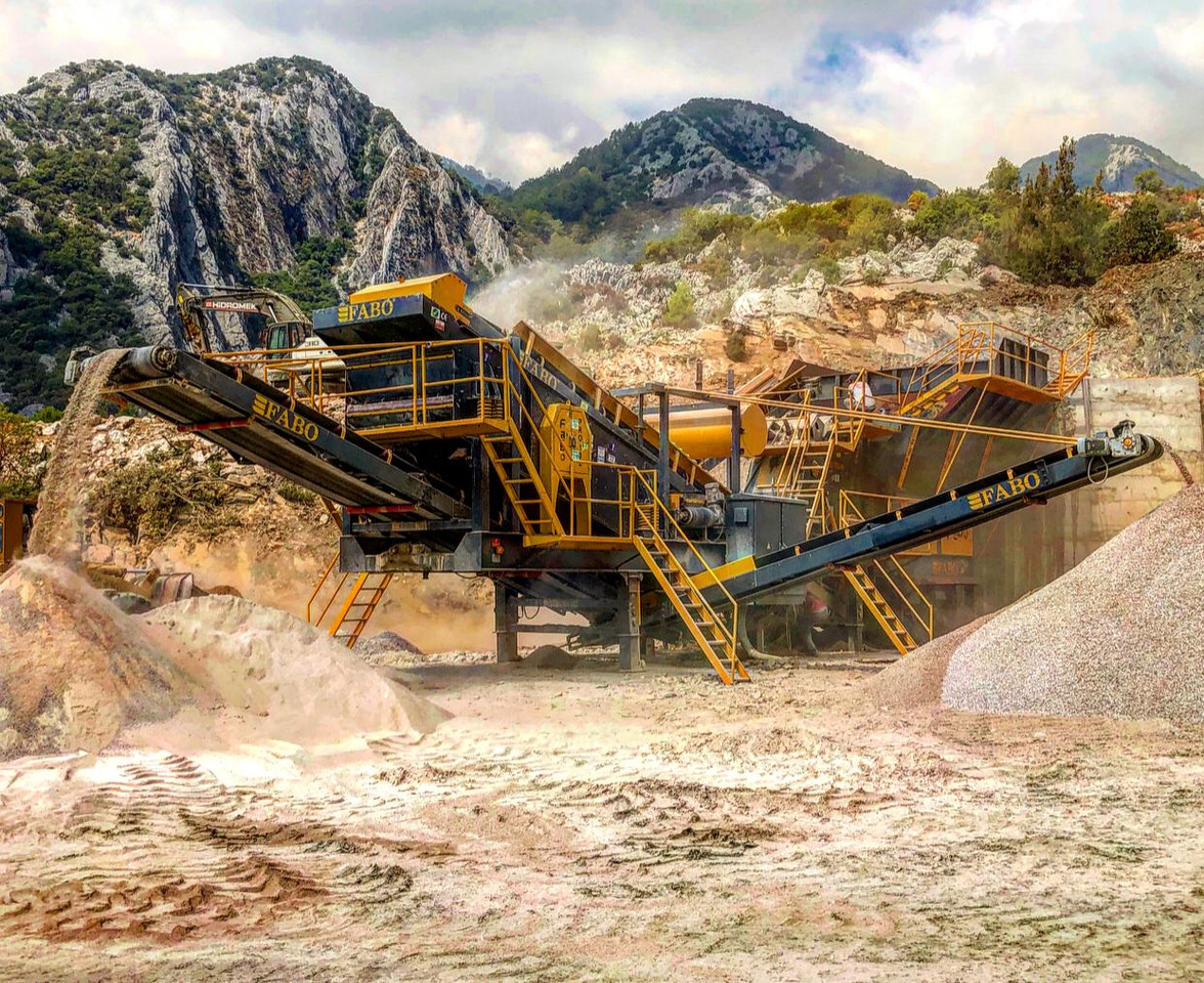 FABO mobile impact crusher - Trieciena drupinātājs: foto 1 FABO mobile impact crusher - Trieciena drupinātājs: foto 1