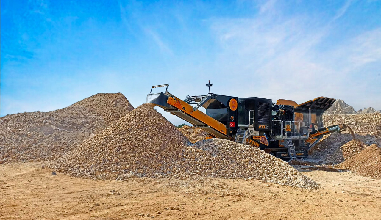 FABO mobile impact crusher - Trieciena drupinātājs: foto 2 FABO mobile impact crusher - Trieciena drupinātājs: foto 2