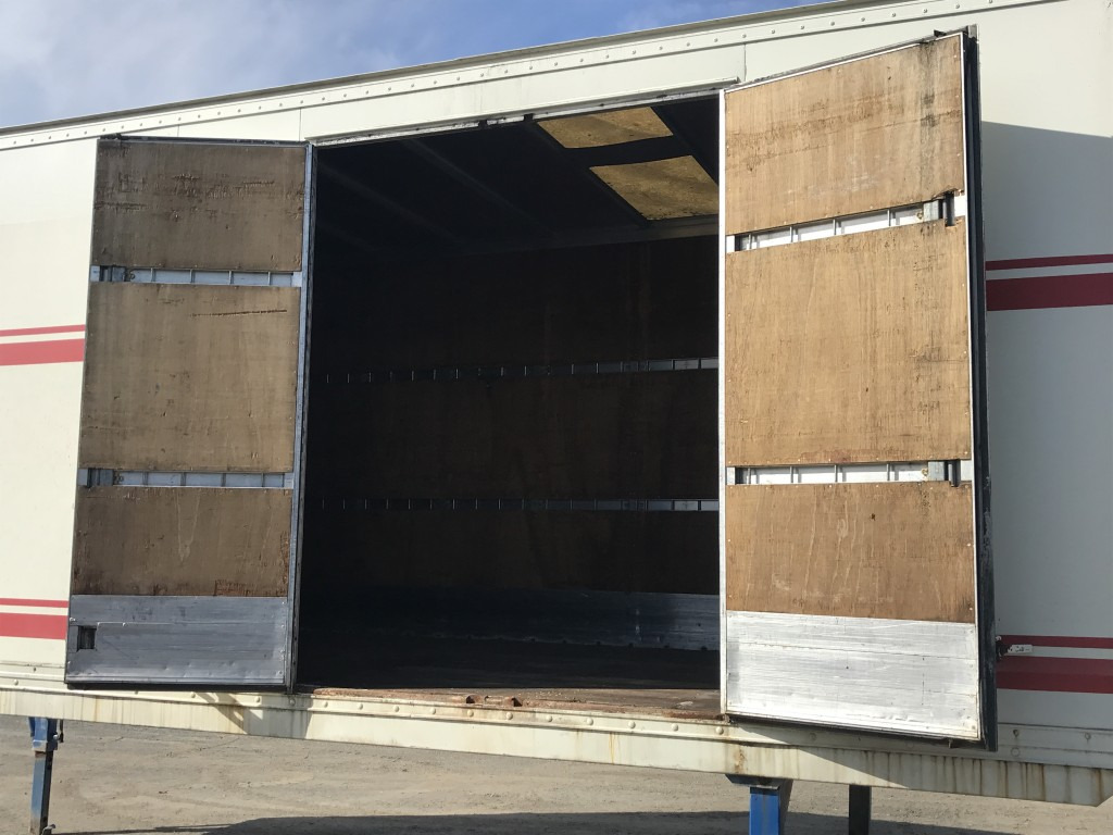 Maināmā virsbūve - furgons ACKERMANN-FRUEHAUF AWL - KOFFER AWL-Koffer mit Seitentür 7 m: foto 10