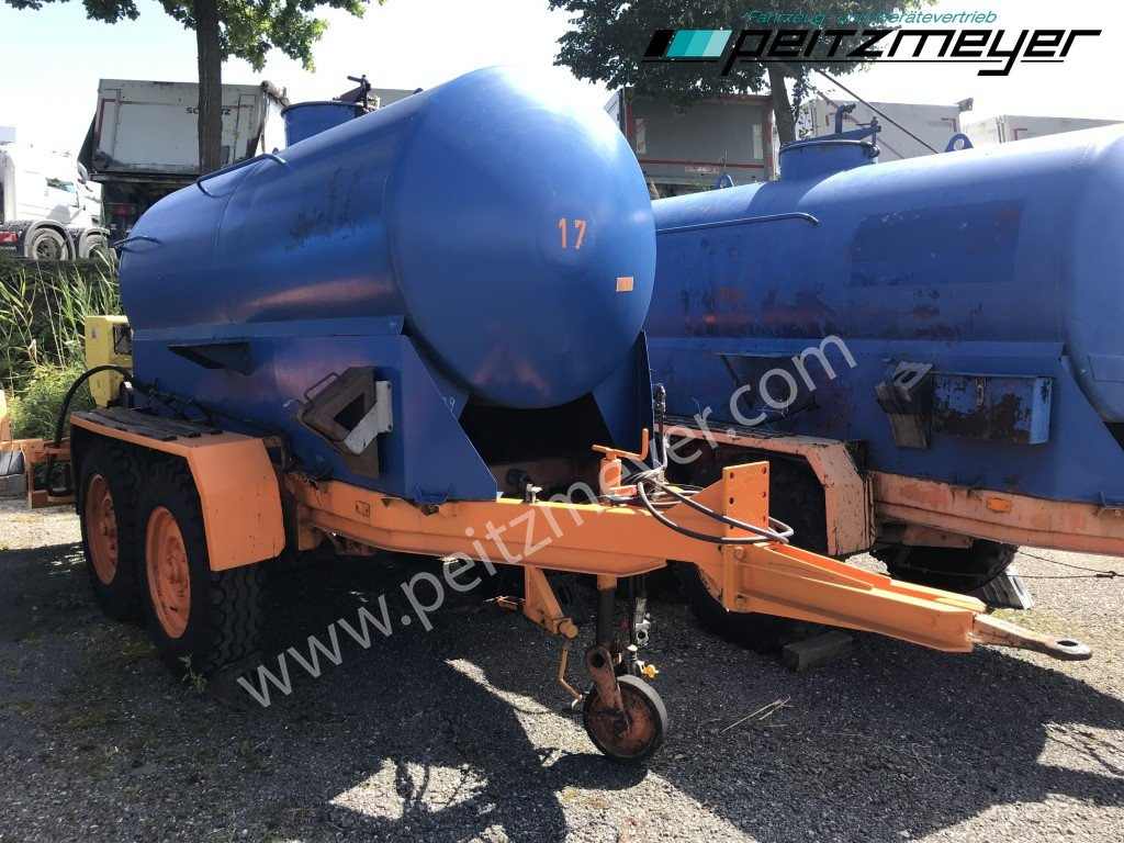 BATHE TANDEMANHÄNGER Bitum / Teerkocher 3,5 m³ Hatz DIesel 1 D 81 C - Gudronators: foto 2 BATHE TANDEMANHÄNGER Bitum / Teerkocher 3,5 m³ Hatz DIesel 1 D 81 C - Gudronators: foto 2