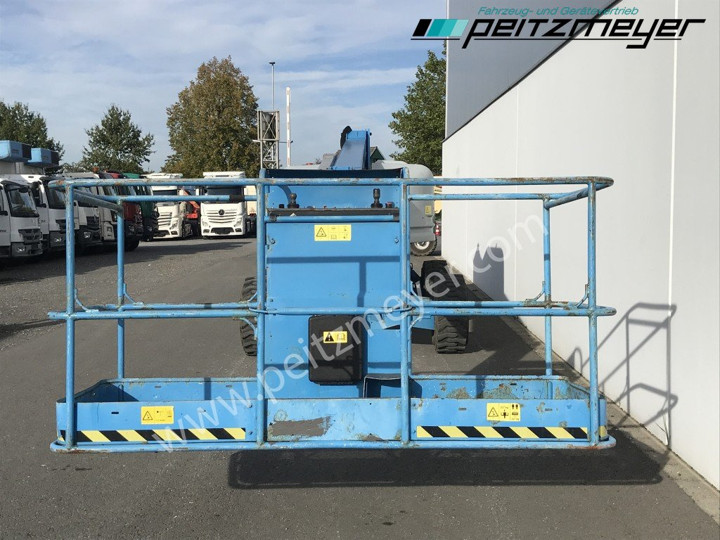 Genie Teleskop Arbeitsbühne S-45 Arbeitshöhe 15,7 m / 2 Personen - Teleskopiskais pacēlājs: foto 5 Genie Teleskop Arbeitsbühne S-45 Arbeitshöhe 15,7 m / 2 Personen - Teleskopiskais pacēlājs: foto 5