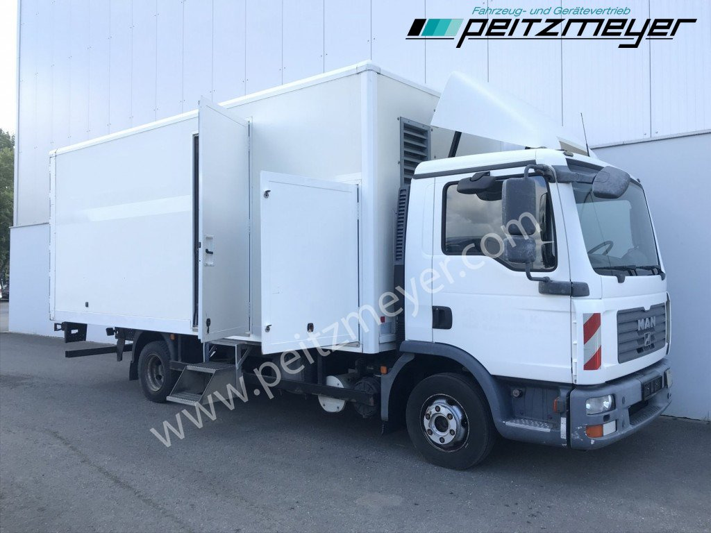 MAN TGL 8.180 BB Koffer mit Seitentür - Kravas automašīna ar slēgto virsbūvi: foto 2 MAN TGL 8.180 BB Koffer mit Seitentür - Kravas automašīna ar slēgto virsbūvi: foto 2
