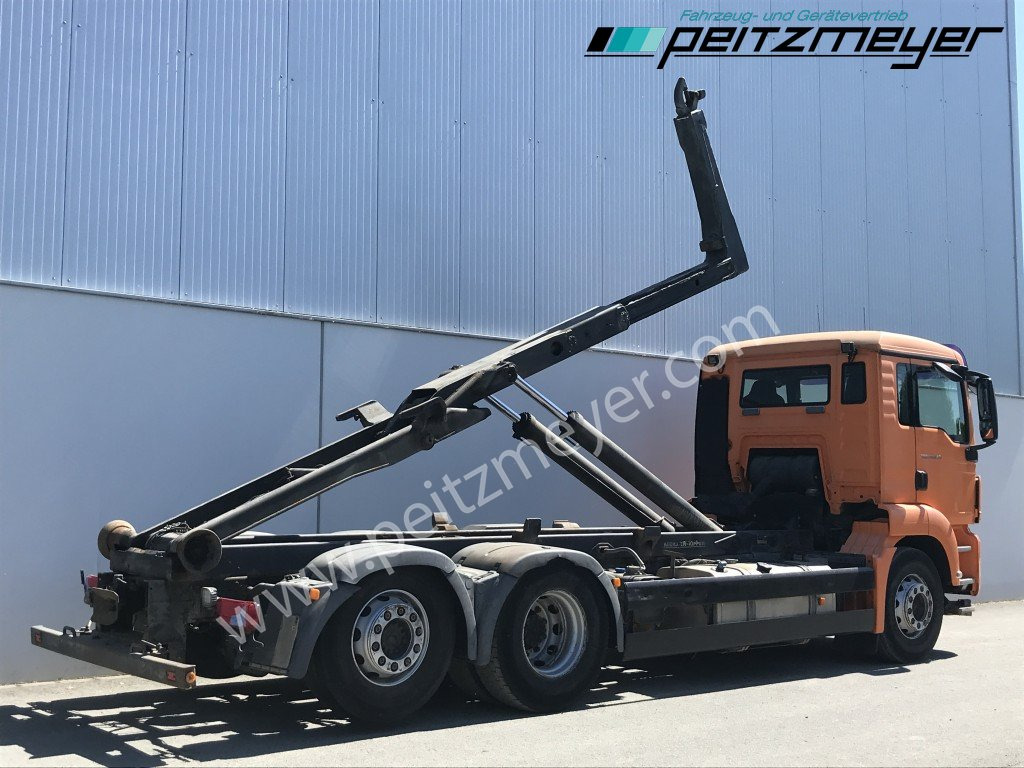 MAN TGS 26.440 BL6x2 Meiller RK 2070 mit Lenkachse - Pacēlājs ar āķi: foto 4 MAN TGS 26.440 BL6x2 Meiller RK 2070 mit Lenkachse - Pacēlājs ar āķi: foto 4