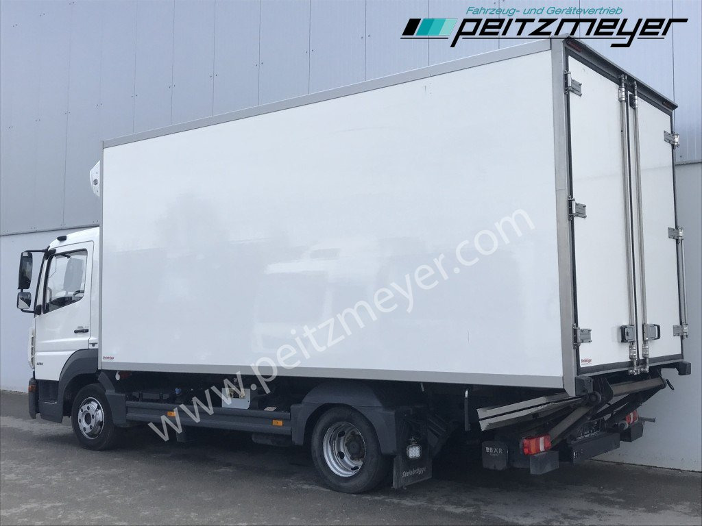 MERCEDES-BENZ Atego 818 L Tiefkühlkoffer m. Trennwand, Thermo T 800, LBW, Klima - Kravas automašīna refrižerators: foto 4 MERCEDES-BENZ Atego 818 L Tiefkühlkoffer m. Trennwand, Thermo T 800, LBW, Klima - Kravas automašīna refrižerators: foto 4
