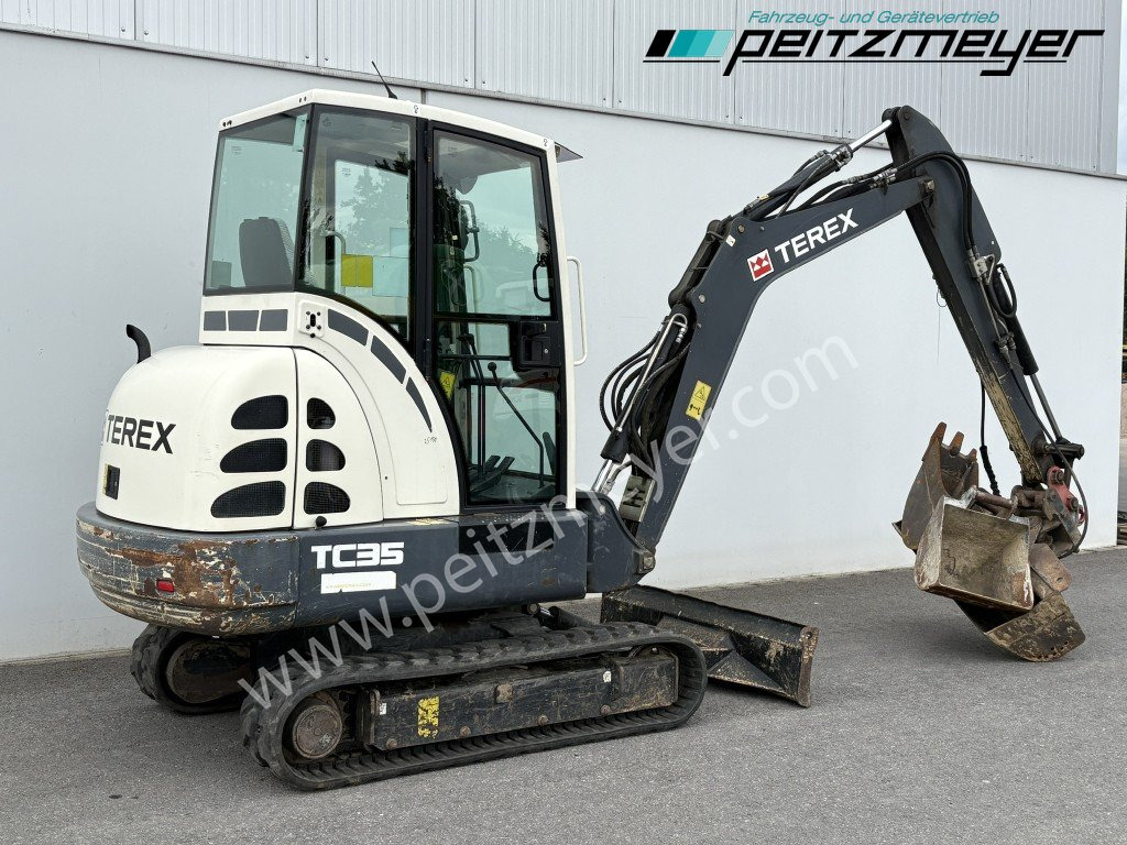 TEREX MINIBAGGER TC 35 mit hydr. Schwenklöffel 1.300 mm - Mini-ekskavators: foto 3 TEREX MINIBAGGER TC 35 mit hydr. Schwenklöffel 1.300 mm - Mini-ekskavators: foto 3