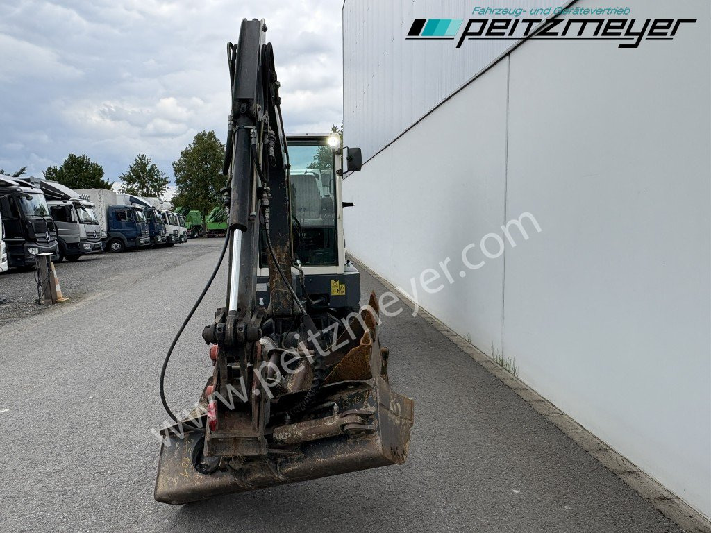 TEREX MINIBAGGER TC 35 mit hydr. Schwenklöffel 1.300 mm - Mini-ekskavators: foto 5 TEREX MINIBAGGER TC 35 mit hydr. Schwenklöffel 1.300 mm - Mini-ekskavators: foto 5