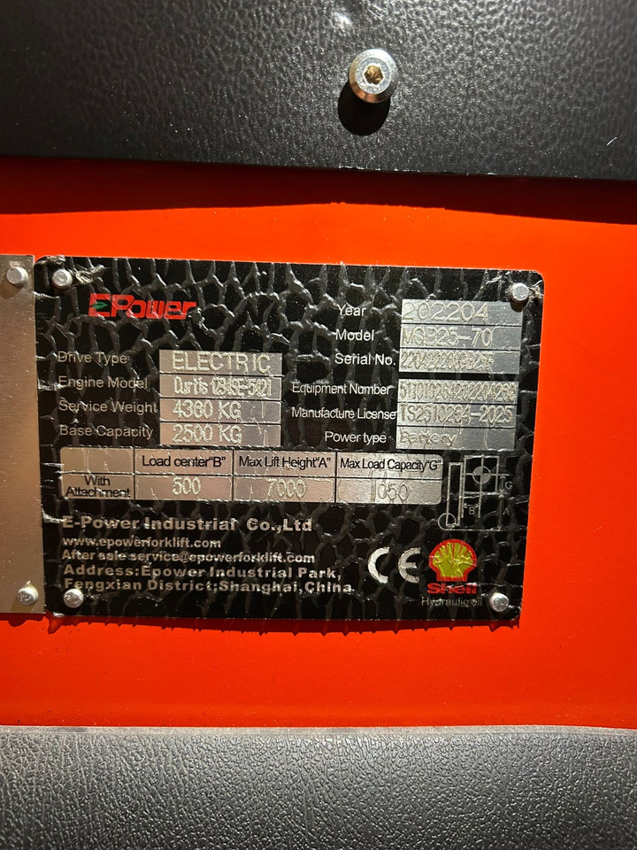 Diversen MQB25-70 / Trippel mast / 318 Hours / Excellent Condition Electric EPower Multi Directional Forklift - Četru pušu autokrāvējs: foto 4 Diversen MQB25-70 / Trippel mast / 318 Hours / Excellent Condition Electric EPower Multi Directional Forklift - Četru pušu autokrāvējs: foto 4