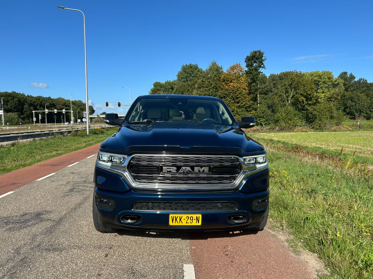 Dodge Ram Pick Up 1500 5.7 V8 4x4 Creb Cab Limeted Hemi Etorque - Pikaps: foto 2 Dodge Ram Pick Up 1500 5.7 V8 4x4 Creb Cab Limeted Hemi Etorque - Pikaps: foto 2