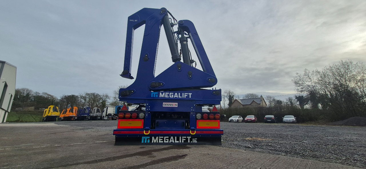 Mega NEW Megaliftt Sideloader / 35 tons lift capacity /20-40-45 HC/ Diesel engine / Gooseneck-extendable - Puspiekabe noņemamā virsbūve/ Konteineru vedējs: foto 4 Mega NEW Megaliftt Sideloader / 35 tons lift capacity /20-40-45 HC/ Diesel engine / Gooseneck-extendable - Puspiekabe noņemamā virsbūve/ Konteineru vedējs: foto 4