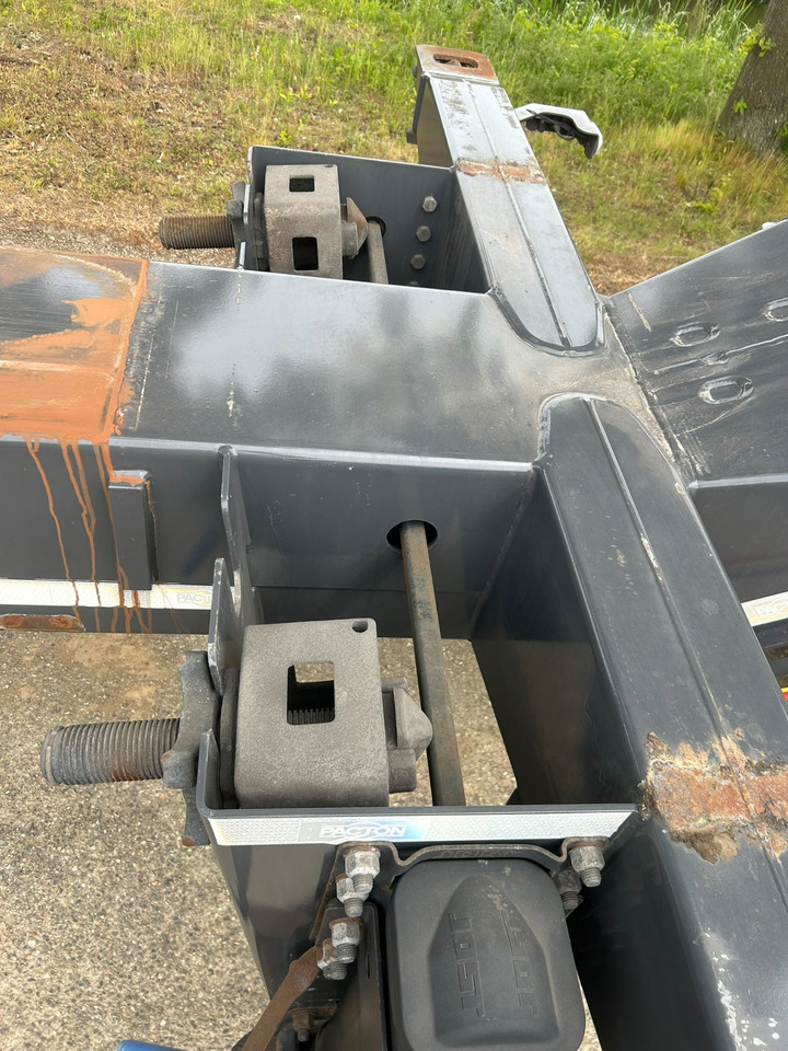 Puspiekabe noņemamā virsbūve/ Konteineru vedējs Pacton ET3 / Bpw Disc / Lifting axle / 2x20/30/40/45 ft hc / Tyres 80 / Tuf 3-20: foto 10