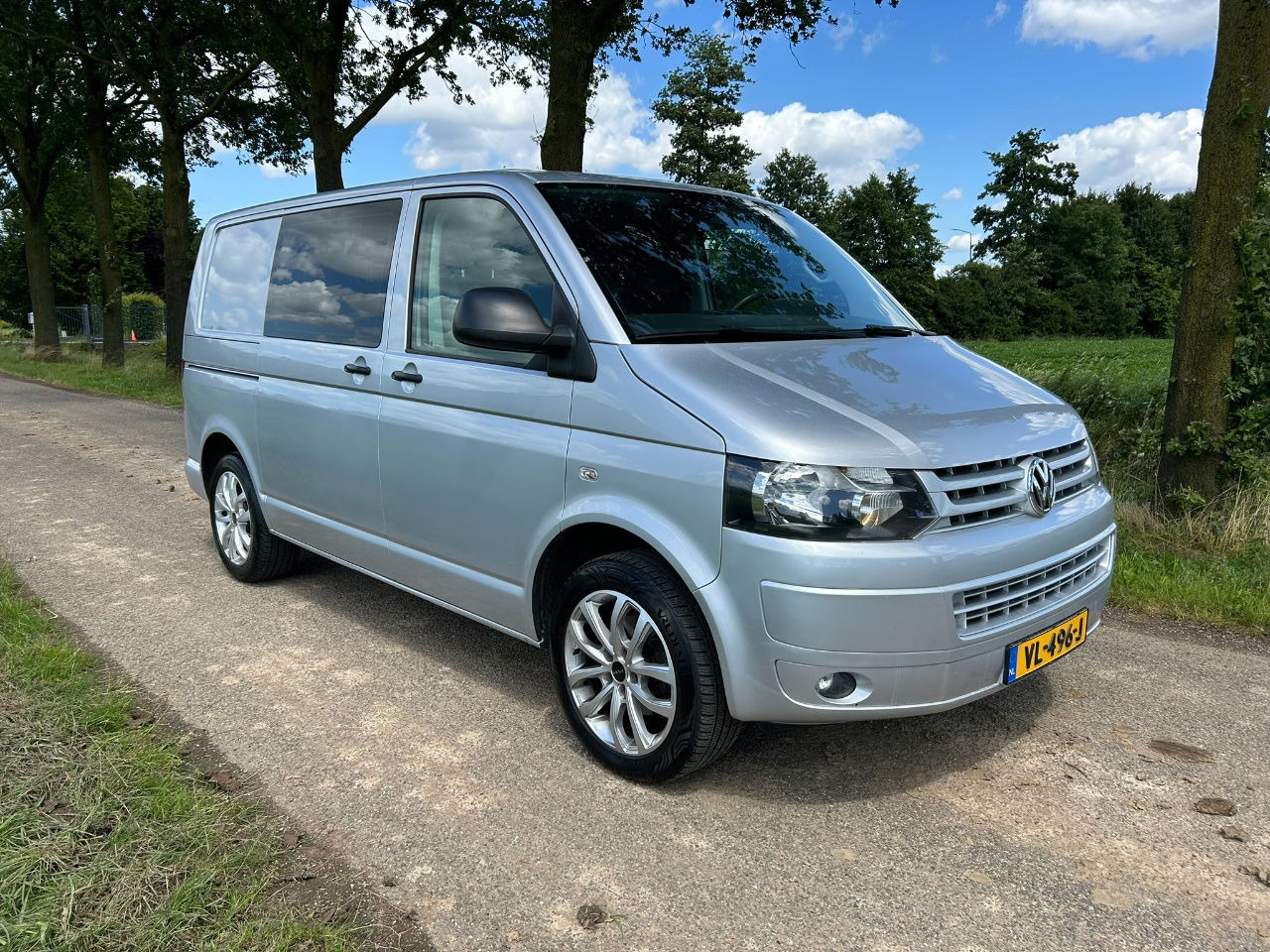 Volkswagen Transporter 2.0 TDI Bleumotion Technology L1 H1 114 PK apk 14-12-2026 Airco - Mazs furgons: foto 1 Volkswagen Transporter 2.0 TDI Bleumotion Technology L1 H1 114 PK apk 14-12-2026 Airco - Mazs furgons: foto 1
