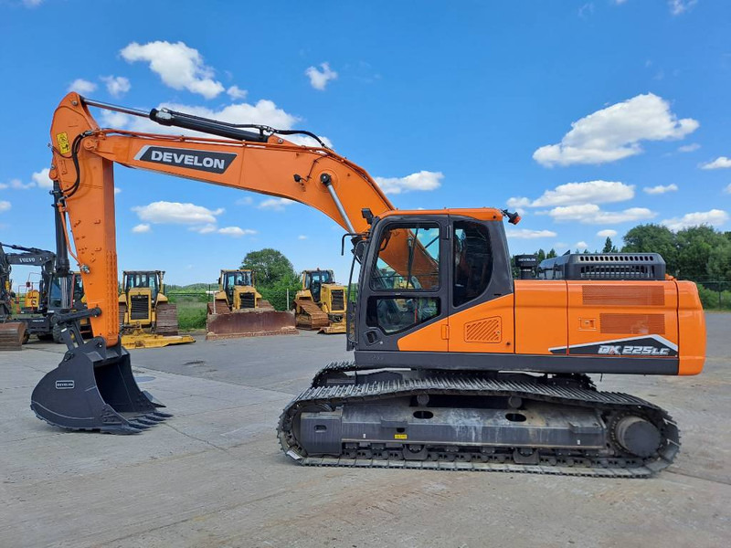 Develon DX225LC-7M - Kāpurķēžu ekskavators: foto 1 Develon DX225LC-7M - Kāpurķēžu ekskavators: foto 1